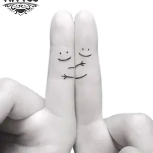 tatouage ephémère doigt couple amoureux dessin romantique tatouage ephémère doigt couple amoureux dessin romantique