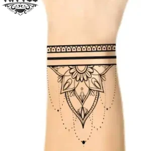 tatouage-ephemere-avant-bras-femme-bracelet-delicat tatouage-ephemere-avant-bras-femme-bracelet-delicat