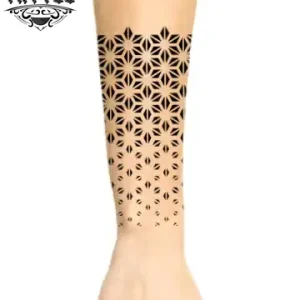 tatouage-ephemere-avant-bras-motif-geometrique-durable tatouage-ephemere-avant-bras-motif-geometrique-durable