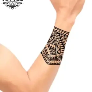 tatouage-avant-bras-ephemere-maori-homme-style-tribal tatouage-avant-bras-ephemere-maori-homme-style-tribal