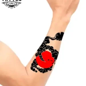 tatouage-ephemere-avant-bras-motif-nuage-tendance tatouage-ephemere-avant-bras-motif-nuage-tendance