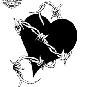tatouage-ephemere-coeur-barbele-seduisant-img-alt tatouage-ephemere-coeur-barbele-seduisant-img-alt