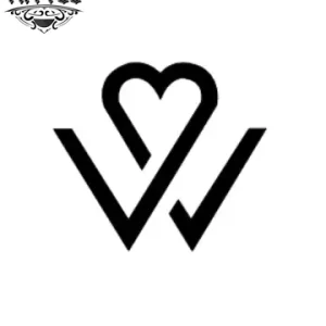 tatouage-ephemere-coeur-taille-m-expression-temporaire tatouage-ephemere-coeur-taille-m-expression-temporaire