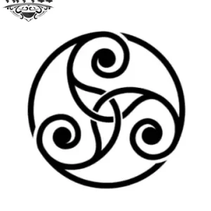 tatouage CROIX éphémère croix basque design spirituel