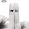 tatouage-ephemere-doigt-amitie-durable-elegant tatouage-ephemere-doigt-amitie-durable-elegant