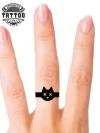 tatouage-ephemere-doigt-bague-femme-design-elegant tatouage-ephemere-doigt-bague-femme-design-elegant