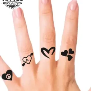 tatouage éphémère doigt motif cœur tendance tatouage éphémère doigt motif cœur tendance