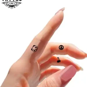 tatouage-ephemere-doigt-femme-discret-design-original tatouage-ephemere-doigt-femme-discret-design-original