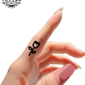 tatouage-ephemere-doigt-femme-fleur-delicate tatouage-ephemere-doigt-femme-fleur-delicate
