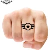tatouage-ephemere-homme-bague-doigt-style-tatouage-tendance-tatouage-doigt tatouage-ephemere-homme-bague-doigt-style-tatouage-tendance-tatouage-doigt