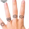 tatouage-ephemere-doigt-motif-infini-elegant-discret tatouage-ephemere-doigt-motif-infini-elegant-discret