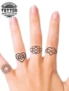 tatouage-ephemere-doigt-motif-infini-elegant-discret tatouage-ephemere-doigt-motif-infini-elegant-discret