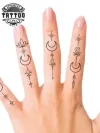 tatouage-doigt-ephemere-motif-lune tatouage-doigt-ephemere-motif-lune