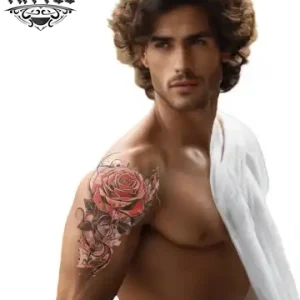 tatouage-epaule-homme-rose-ephemere-tendance