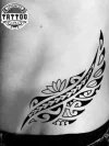 tatouage-ephemere-hanche-style-polynesien