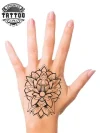 tatouage-main-femme-floral-design-temporaire tatouage-main-femme-floral-design-temporaire