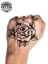 tatouage-main-ephemere-motif-oeil-tendance-mystique tatouage-main-ephemere-motif-oeil-tendance-mystique