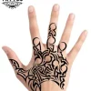 tatouage-ephemere-main-motif-polynesien-tatouage-temporaire-main-style-polynesie-tatouage-main tatouage-ephemere-main-motif-polynesien-tatouage-temporaire-main-style-polynesie-tatouage-main