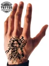 tatouage-main-ephemere-zeus-style-grece-antique tatouage-main-ephemere-zeus-style-grece-antique