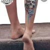 Tatouage éphémère tête de mort pour mollet