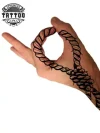 tatouage-ephemere-noeud-doigt-discret-elegant tatouage-ephemere-noeud-doigt-discret-elegant