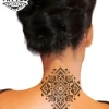 tatouage-ephemere-nuque-geometrique-design-unique