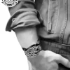 tatouage poignet homme 3D éphémère réaliste image tatouage poignet homme 3D éphémère réaliste image