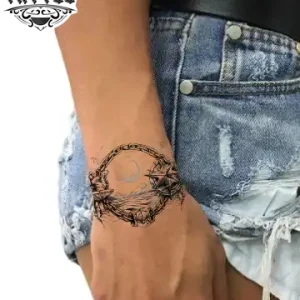 tatouage poignet ephemere theme voyage durable style tatouage poignet ephemere theme voyage durable style