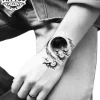 tatouage-poignet-ephemere-ying-yang-artistique-tendance tatouage-poignet-ephemere-ying-yang-artistique-tendance