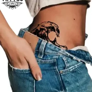 tatouage hanche éphémère vague océan stylisé