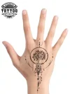 tatouage-main-ephemere-arbre-de-vie