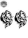 tatouage-temporaire-main-loup-réaliste